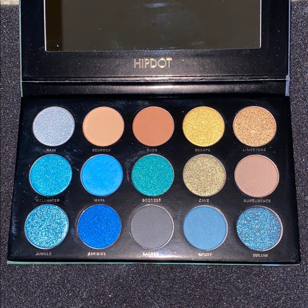 Hipdot Cenote palette 💙